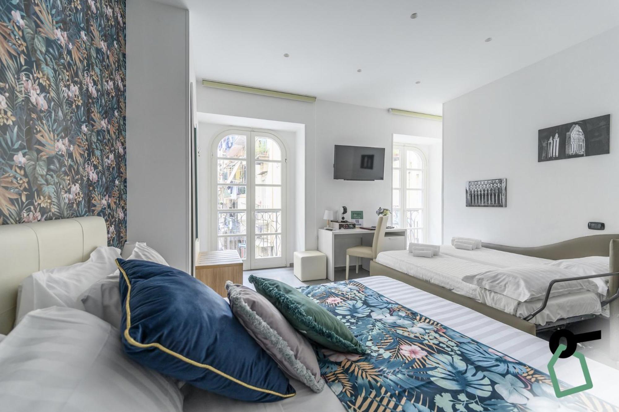 Hotiday Room Collection - Napoli Sant'Arcangelo Εξωτερικό φωτογραφία